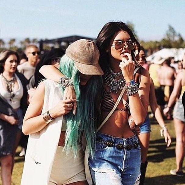 Le sorelle Kylie e Kendall Jenner tra le ospiti vip del  Coachella